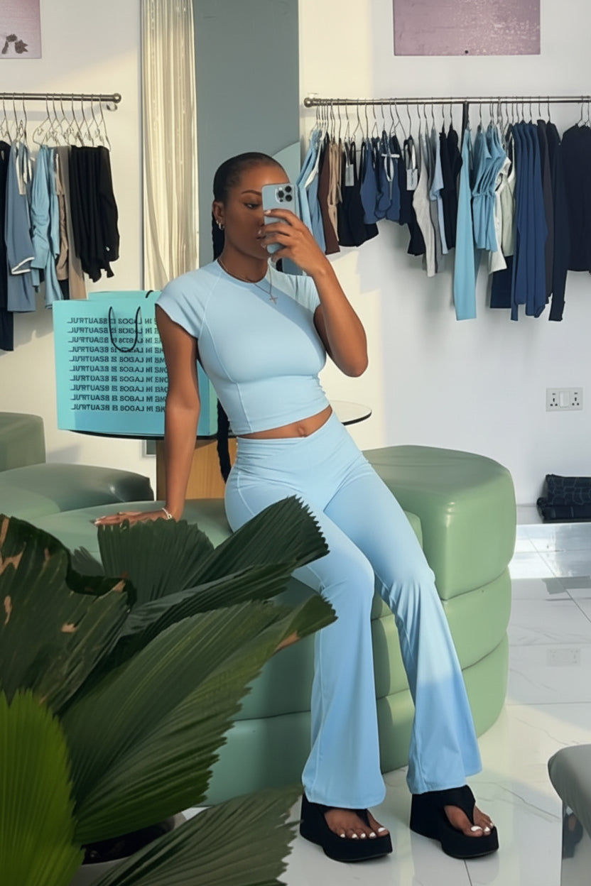 Cropped Contour Set