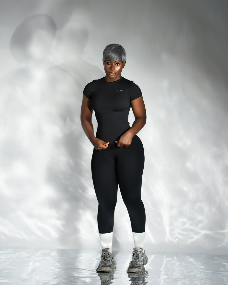 OLAEDO Contour Tee