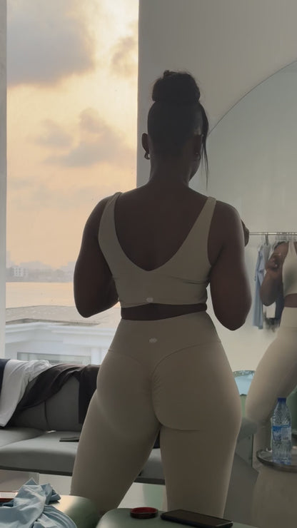 Flared Contour Scrunchy Leggings
